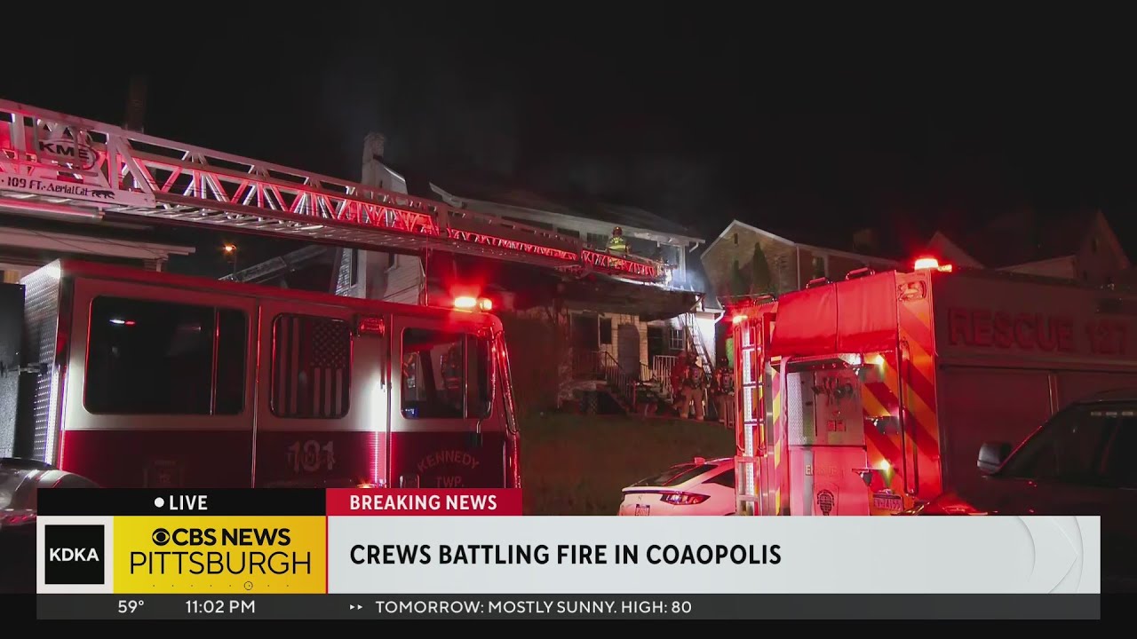Crews battle house fire in Coraopolis - YouTube