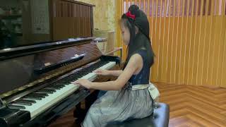 Suzuki Piano Book1 No.3 - The Honeybee Bohemian Folk Song