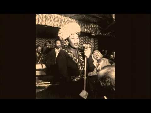 Ella Fitzgerald - Have Yourself A Merry Little Chr...