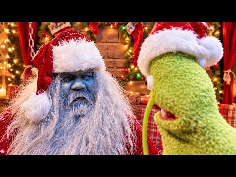 Boogieman Puppet Meets Santa Claus at Creep it Real Festive OC
