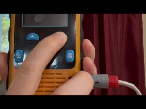 CMI Health Rechargeable Pulse Oximeter Review, Take a closer look at everything inside