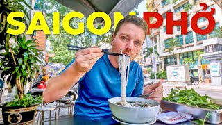 Eating PHO For The First Time In SAIGON 🇻🇳