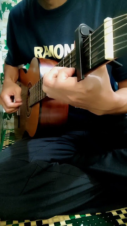 Ghea Indrawari - Jiwa Yang Bersedih ( Cover by.dee ) #fingerstyle #fingerstylecover #guitarcover