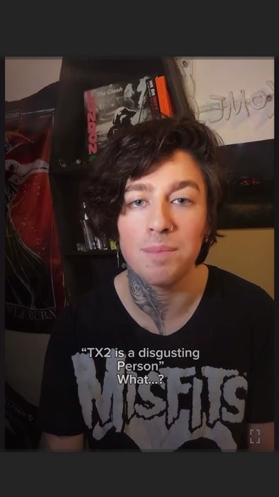 like-cmon-tx2-superblood-edit-meaning-emo-alternative-singer