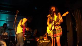 The Coathangers-Smother @ The Echo 7/27/2012