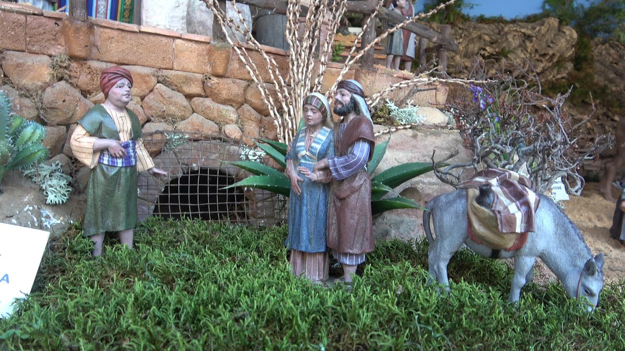 Belenes en Madrid 2025: Mercadillo de Navidad de la Plaza de Felipe II