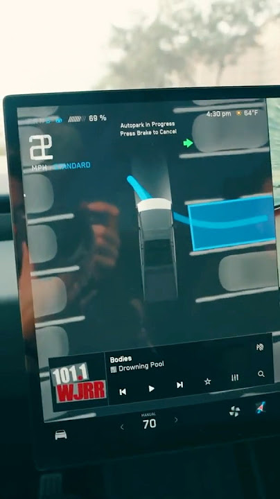 Car parks itself - incredible feature!