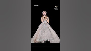 Visual cực duyên dáng của Hòa minzy ở Concert-Rạng rỡ Việt Nam