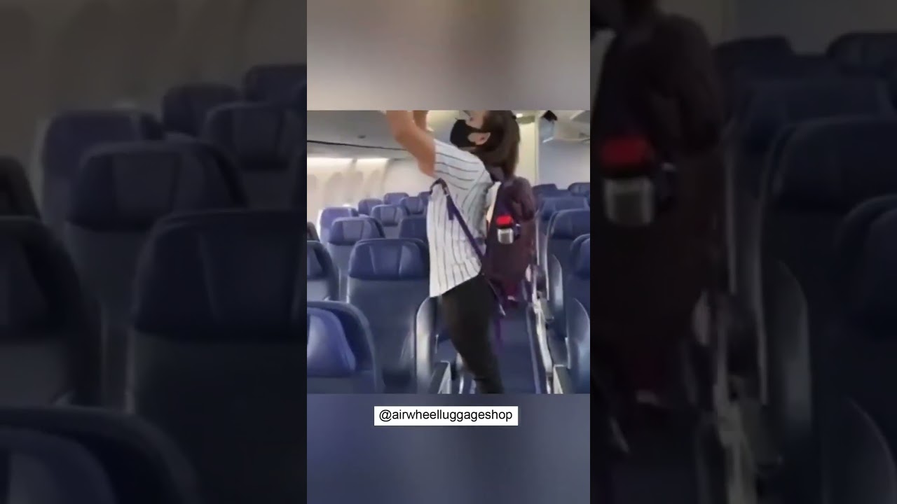 Effortless Flight Boarding with the SE3Mini-T Smart Suitcase – Travel Made Easy!