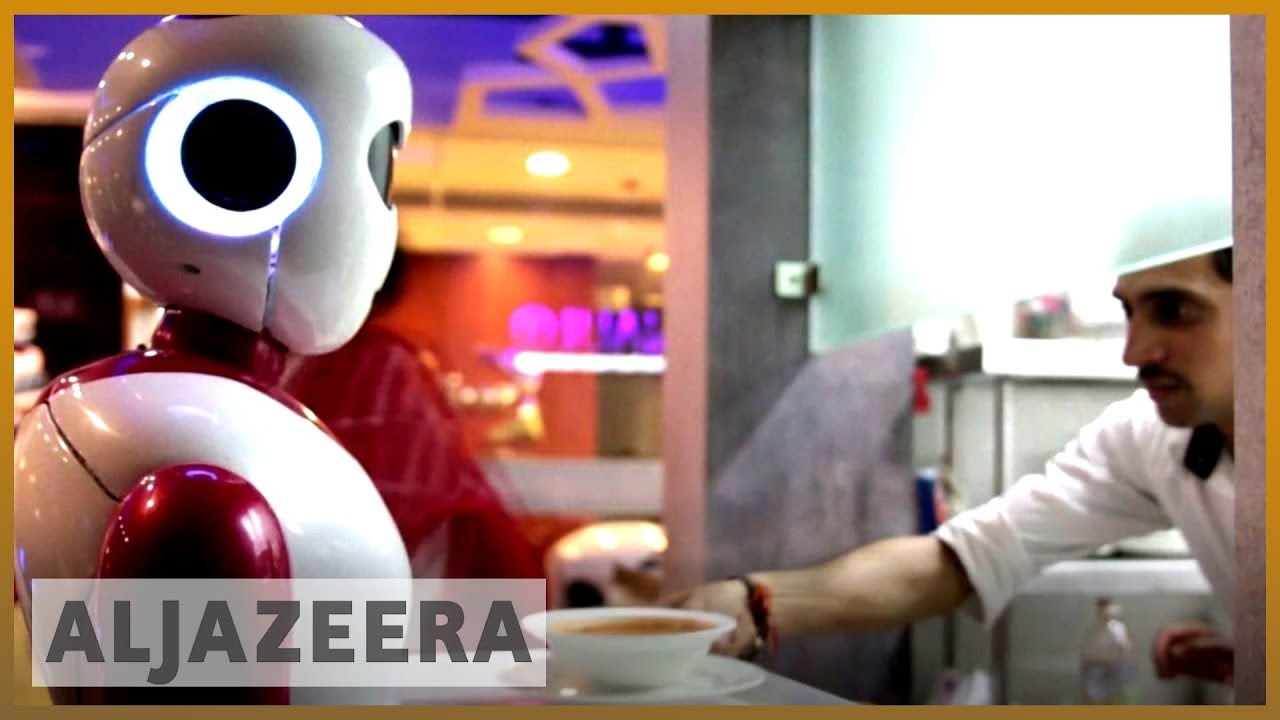 مطعم يوظف أول طاهٍ آلي متخصص في البرغر