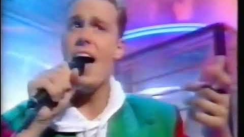 Big Fun Live On top of the pops Blame it On the Boogie TOTP (VHS Capture)