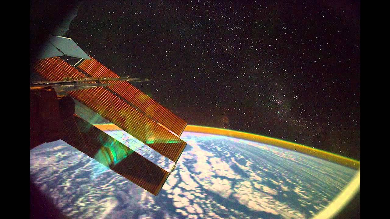 Earth from Space: Time-Lapse Video from the ISS - YouTube
