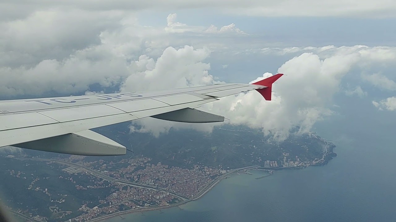 A320 İLE TRABZON HAVALİMANI'NA İLE İNİŞ