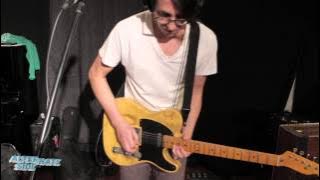 Savoir Adore - 'Dreamers' (Live at WFUV)