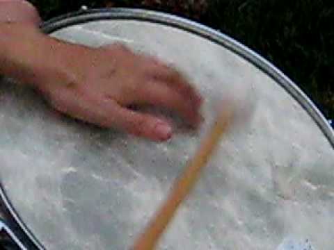 Batucada Belles  How to play Quaquanco on surdo