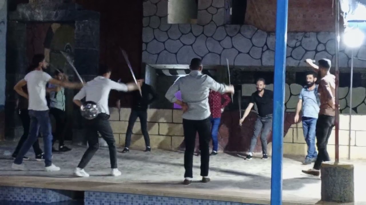 حفلات ارمناز حفلة باسل الاسود بصوته الجميل مع رقصة العربية لاهالي سرمين الكرام