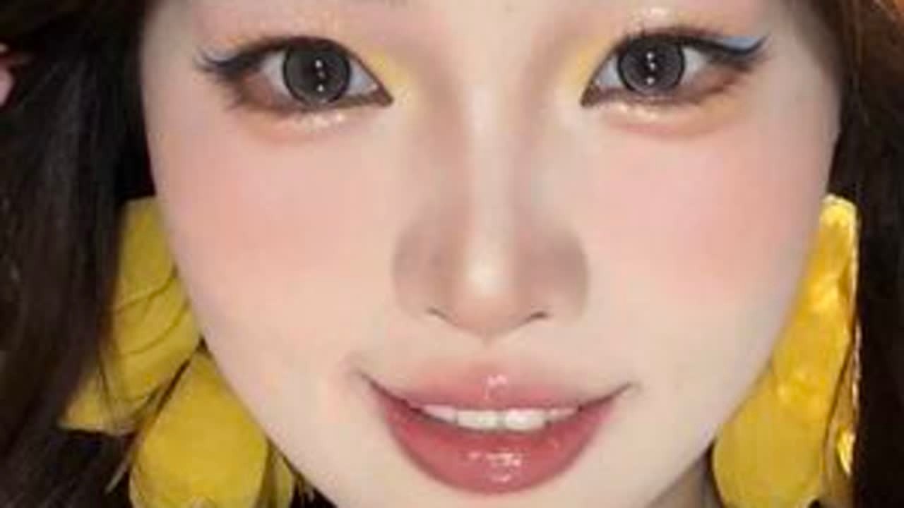 7分钟详细妆教｜根据文物配色搭配的复古鎏金妆太适合金秋漫步啦 #美妆模范生 #潮妆研究所 #元气满满开学妆 #新手化妆教程 #跟着文物学妆容配色