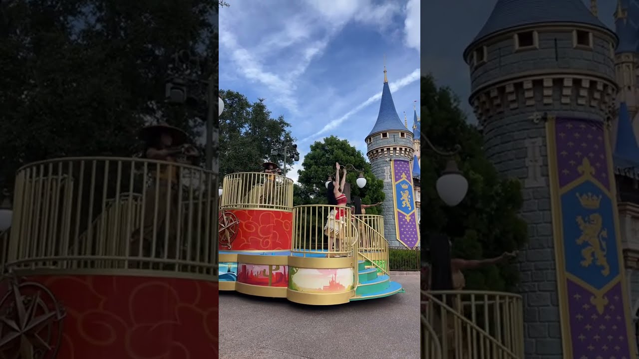 Disney Adventure Friends Cavalcade 