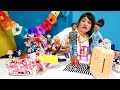 Ümit ile Barbie oyunları. Ümit ve Barbie otelde balayı odası hazırlıyorlar. Barbie videoları