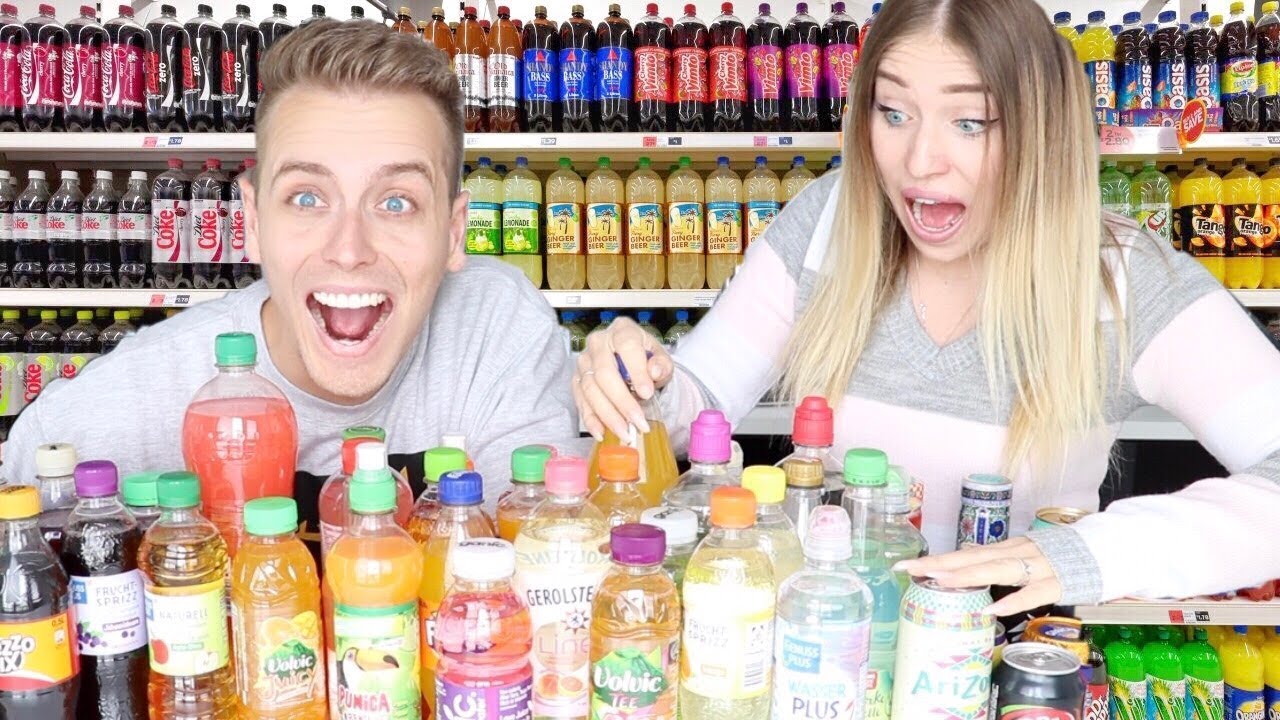 New Ich kaufe ALLE GETRÄNKE aus dem Supermarkt (\u0026 mixe sie! ) | Julienco