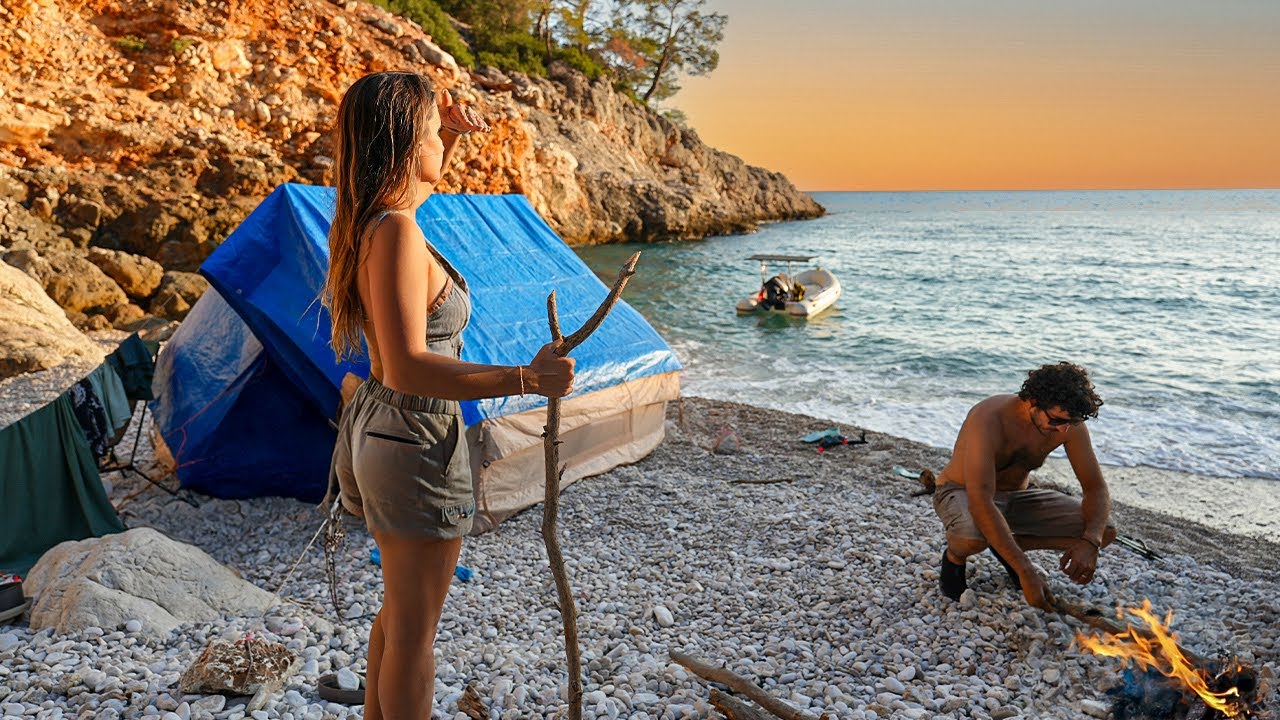 CENNET GİBİ KOYDA YAŞAM BAŞLIYOR! | Kamp Hayatında İlk 48 Saat