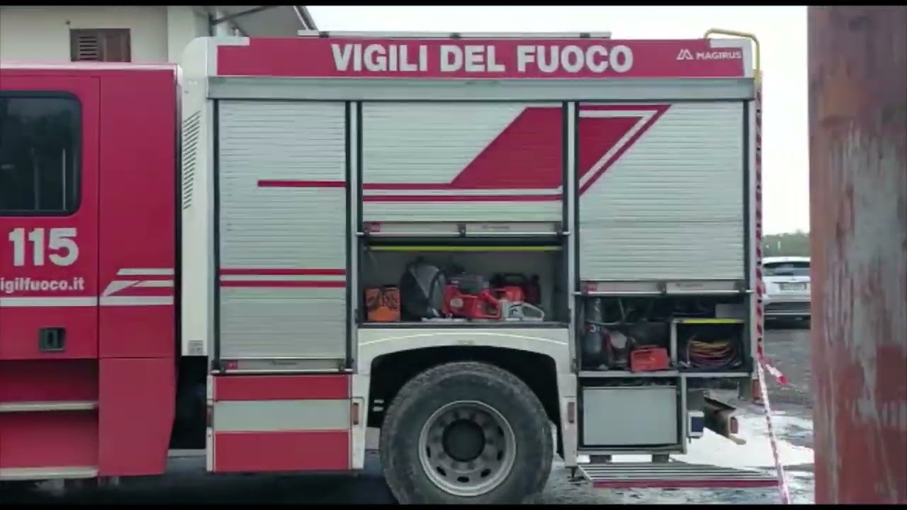 Allagamenti a Squillace Lido, ancora case allagate e strade ostruite dal fango