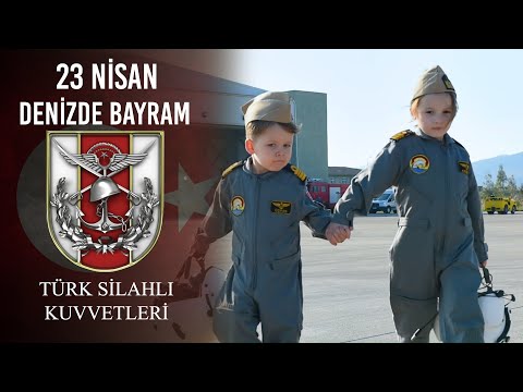 23 Nisan Denizde Bayram