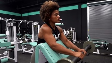 Curl - Scott - Thick EZ Bar - Close Grip - Semi-Pronated