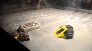Gonzales vs Flatulence vs 180 - Beetleweight fight