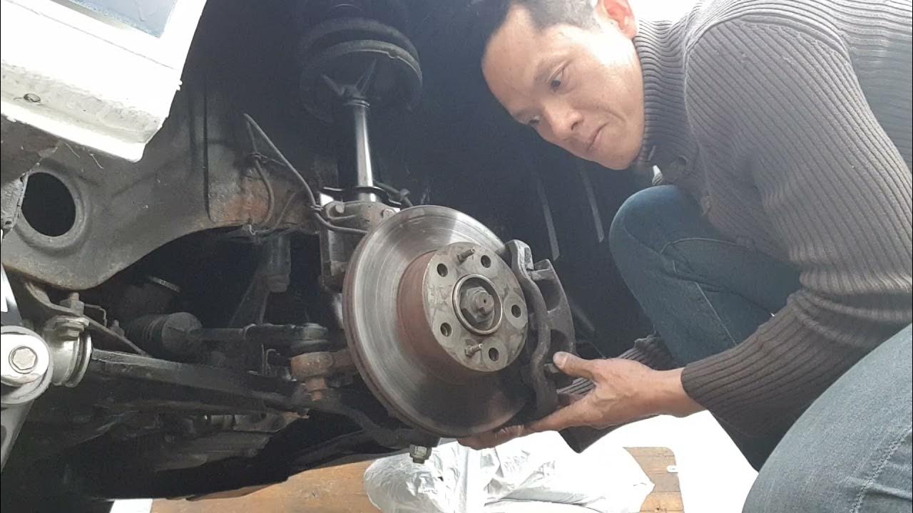 How to change front brakes, changer les plaquettes de frein utilitaire