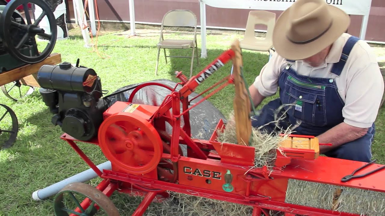 How to Make Mini Hay Bales