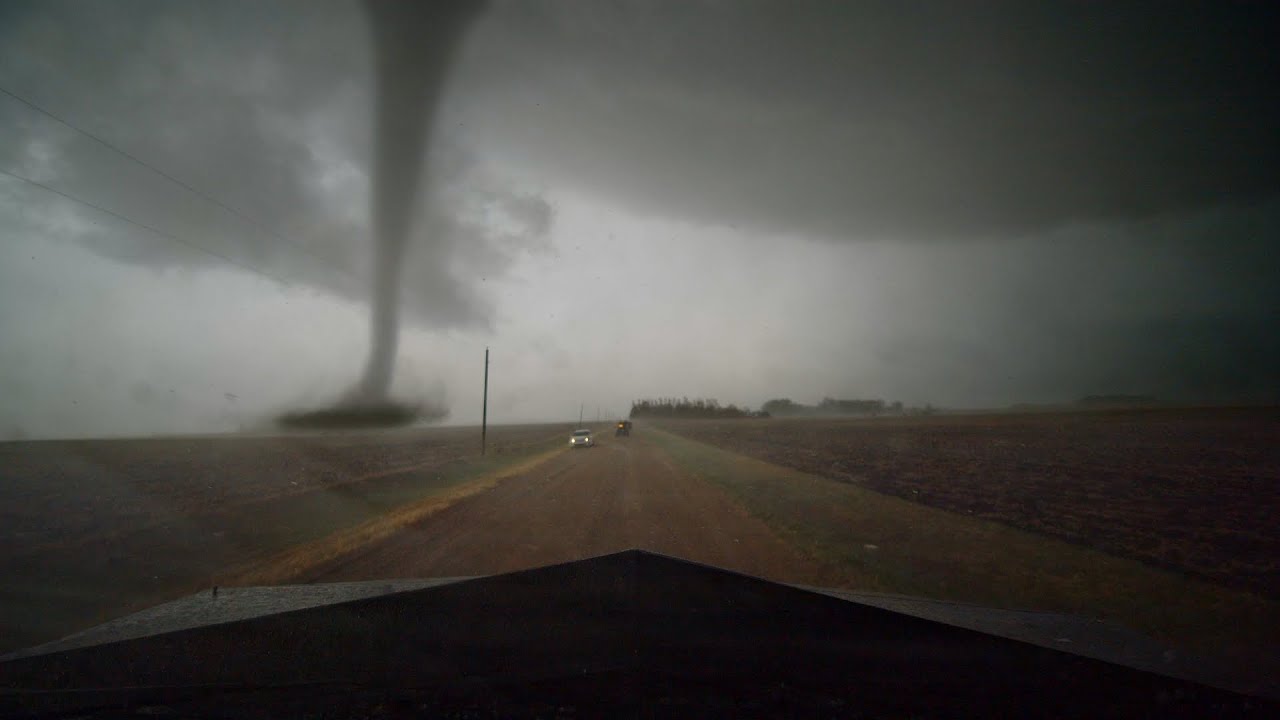 INSIDE THE #TORNADO full twister intercept in the Dominator 3 near ...