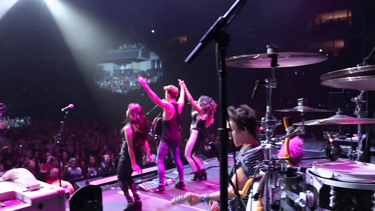 The Vamps feat. Fifth Harmony - Somebody To You (Live on The Austin Mahone Tour)