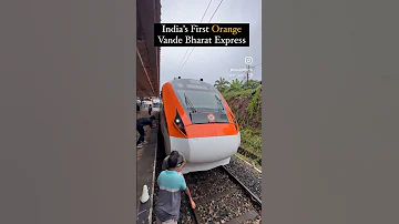 India’s FIRST ORANGE VANDE BHARAT EXPRESS | MOST LUXURIOUS TRAIN OF INDIA 😍😍