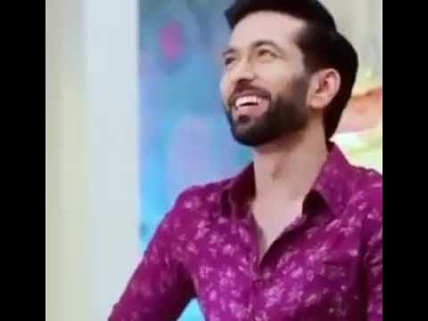 حبك يدق بالرس للعشق جنون شفاي وزويا