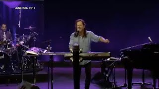 Kim Clement Prophetic Worship -  War With Worship - Prophesy With Crazy Praise!