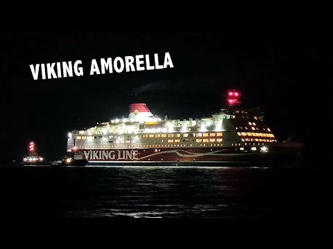 M/S Viking Amorella tows to Naantali after grounding | Viking Line cruise ferry