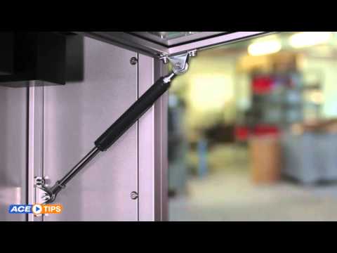 Video: Hvordan installerer man en gaslift på møbler?