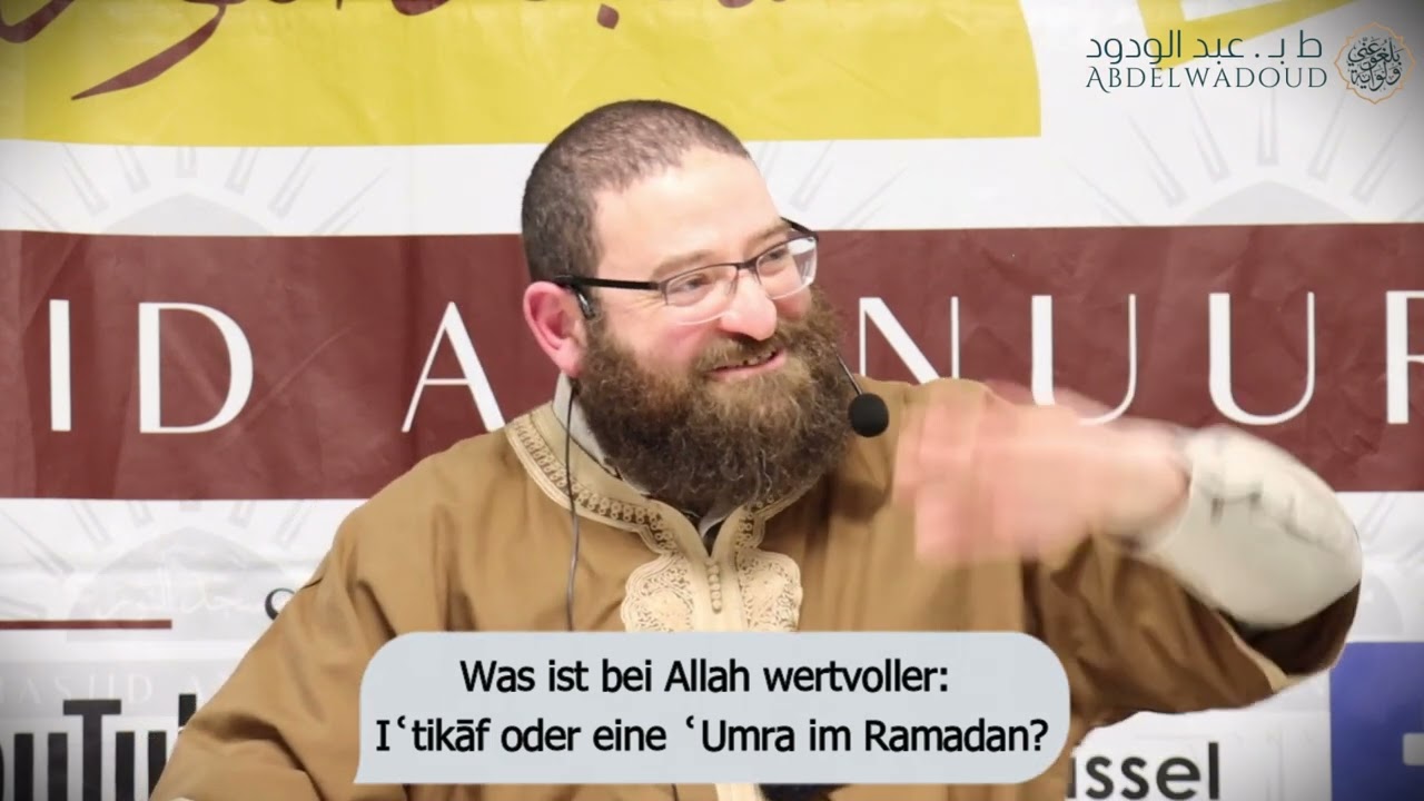 Was ist bei Allah wertvoller: Iʿtikāf oder eine ʿUmra im Ramadan?