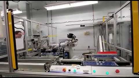ABB ROBOT WORKING CENTENNIAL COLLEGE