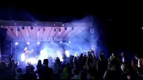 Sanway Audio VR10 S8028 line array system for an outdoor 1500 people event