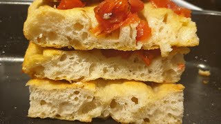 Focaccia senza impasto con lievito madre. No knead focaccia bread