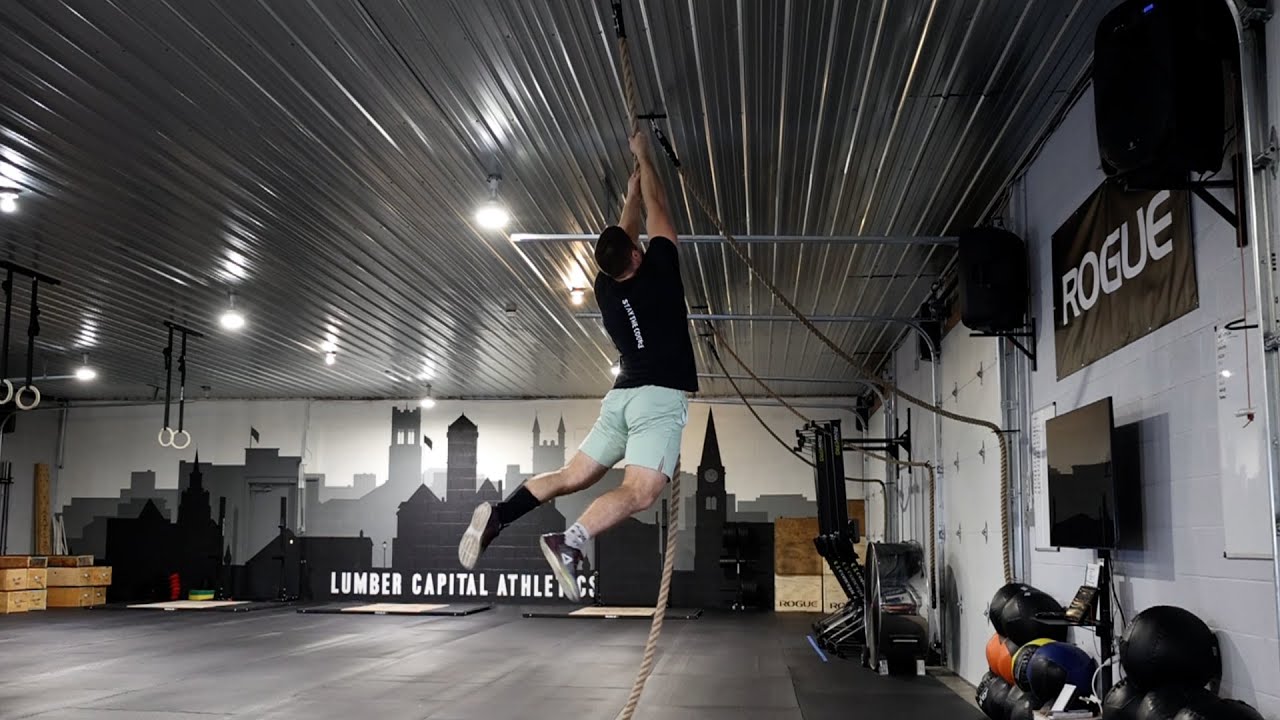 🔎 SKILL OF THE DAY 🔎 👉🏻 Rope Climb 🐒 - Garder les tibias en