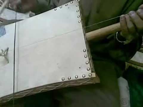 ميسون عزام على الربابة