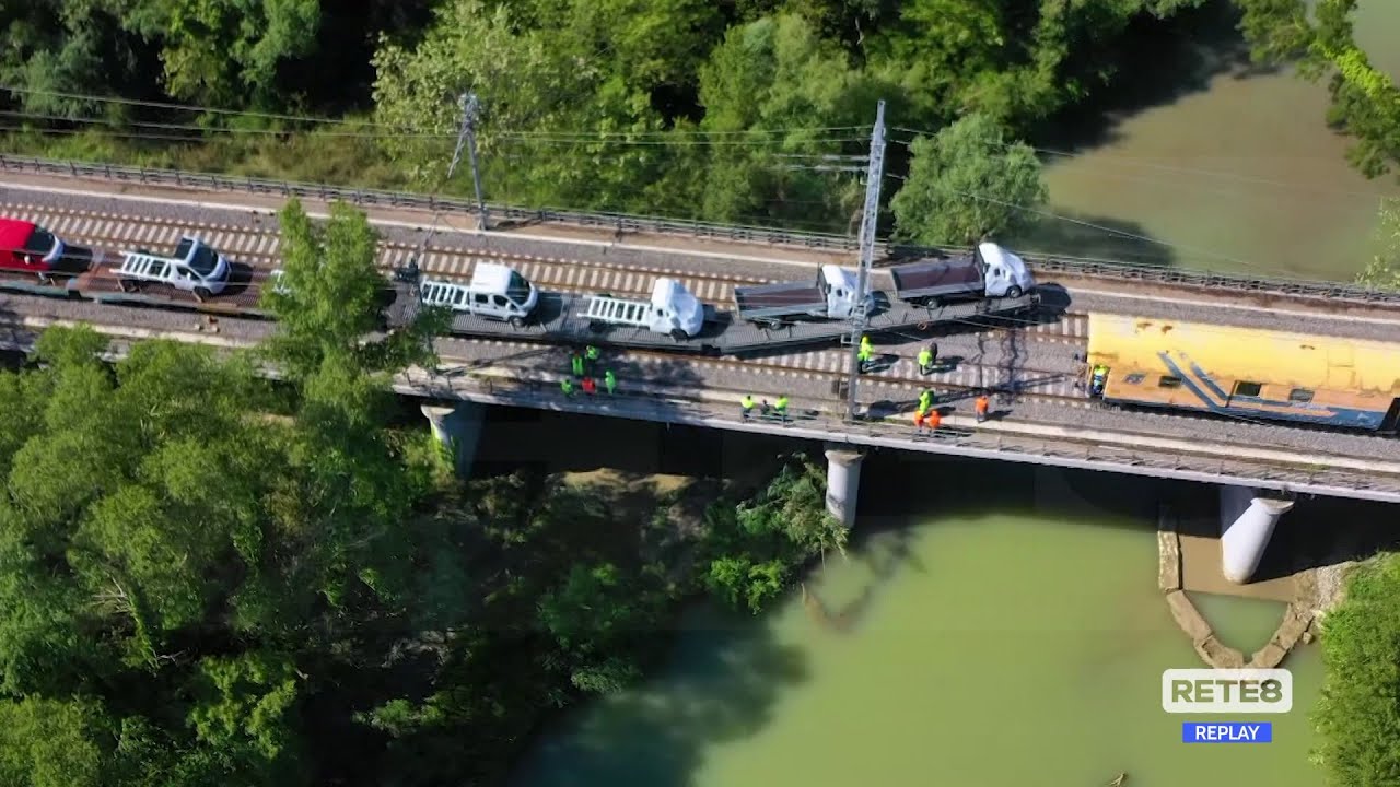 Fossacesia - Deraglia treno merci, nessun ferito