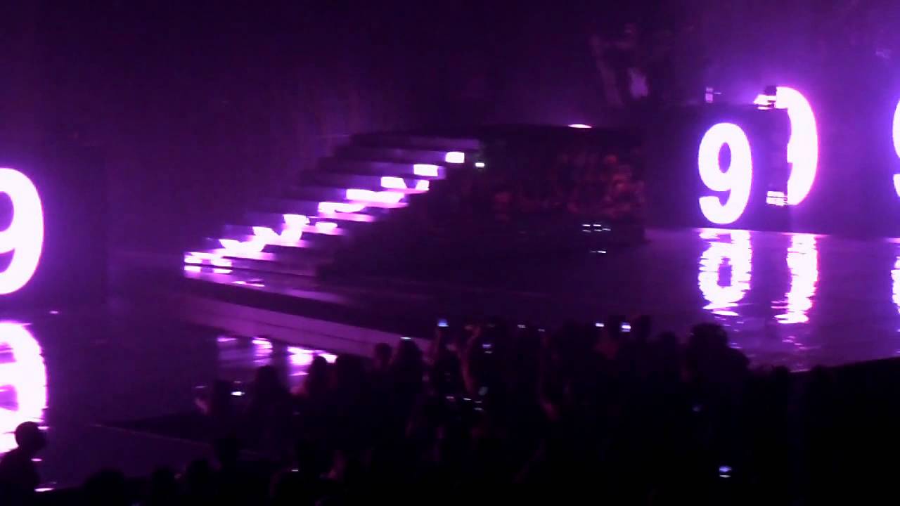 Beyonce Live! - Countdown - YouTube