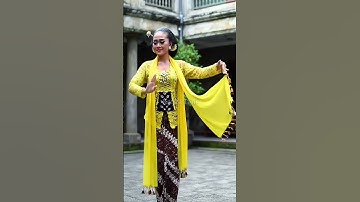 Tarian Anggun Jawa Tengah Dengan Iringan Musik Gending Jawa Klasik #gendingjawaklasik #tarijawa