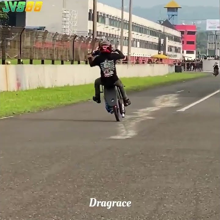 Drag bike Sentul crash motor sampai terbalik #shorts