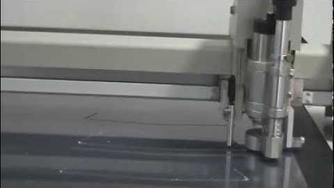 Máy cắt rập và cắt cữ gá mica Jingwei RC 1509- Jingwei cutting plotter
