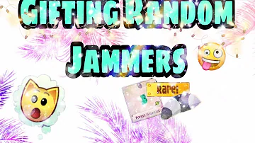 GIFTING RANDOM JAMMERS!? /AJPW/